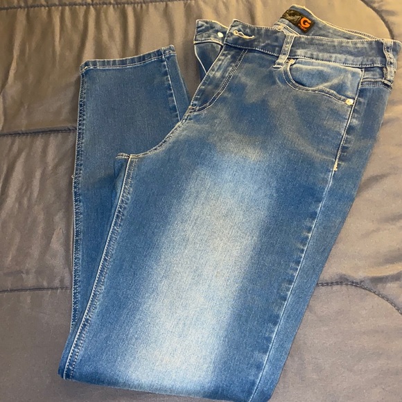 G by Guess Jeans - Picture 1 of 6